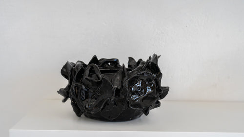 Bowl negro con flores